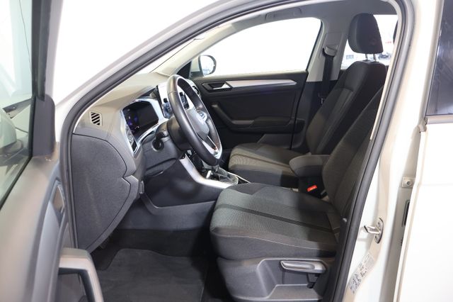 Volkswagen T-Roc 1.5 TSI Life AID+NAVI+PDC+LANE+17"+AHK