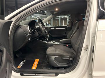 Audi A3 Sportback e-tron sport*2. Hand*Klima*Navi*LED