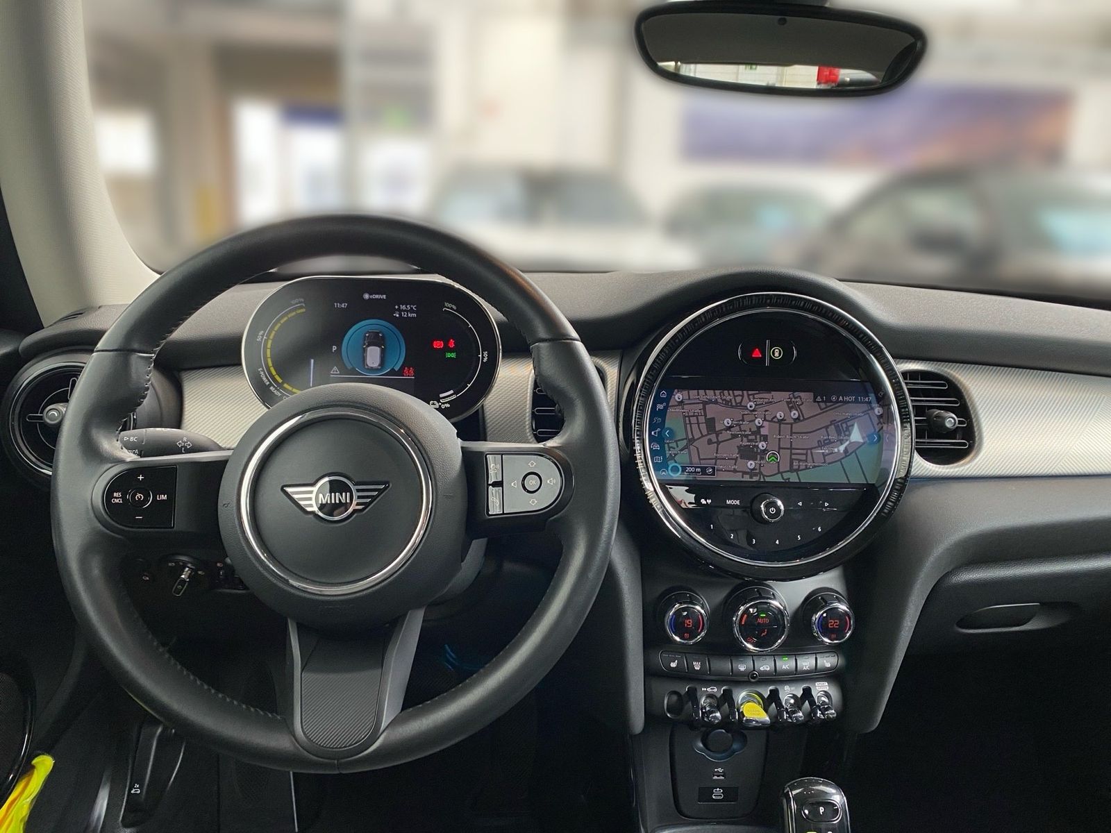 MINI Cooper SE 3-Türer Classic Navi DA Sportsitze imagem 3