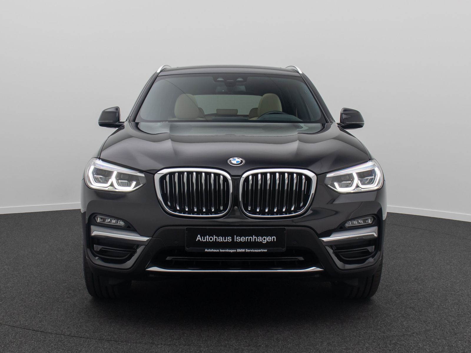 Fahrzeugabbildung BMW X3 xD30i Luxury Line 360° DisplKey Panorama HUD