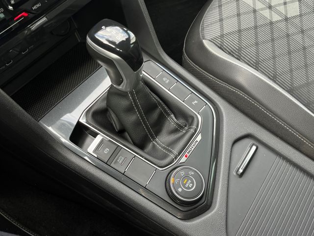 Tiguan 2.0TSI 4M DSG R-Line Navi*KAMERA*AHK*ACC!