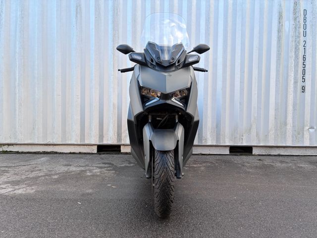 XMAX 125 Modell 2025 Tech Kamo matt X-MAX