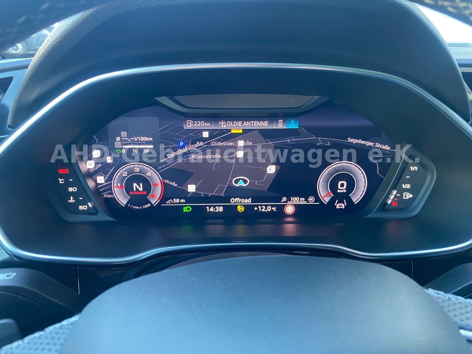 Fahrzeugabbildung Audi Q3 35 TDI Quattro S-line