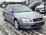 Subaru Legacy Lim. 2.0 R Active - graue Subaru Legacy