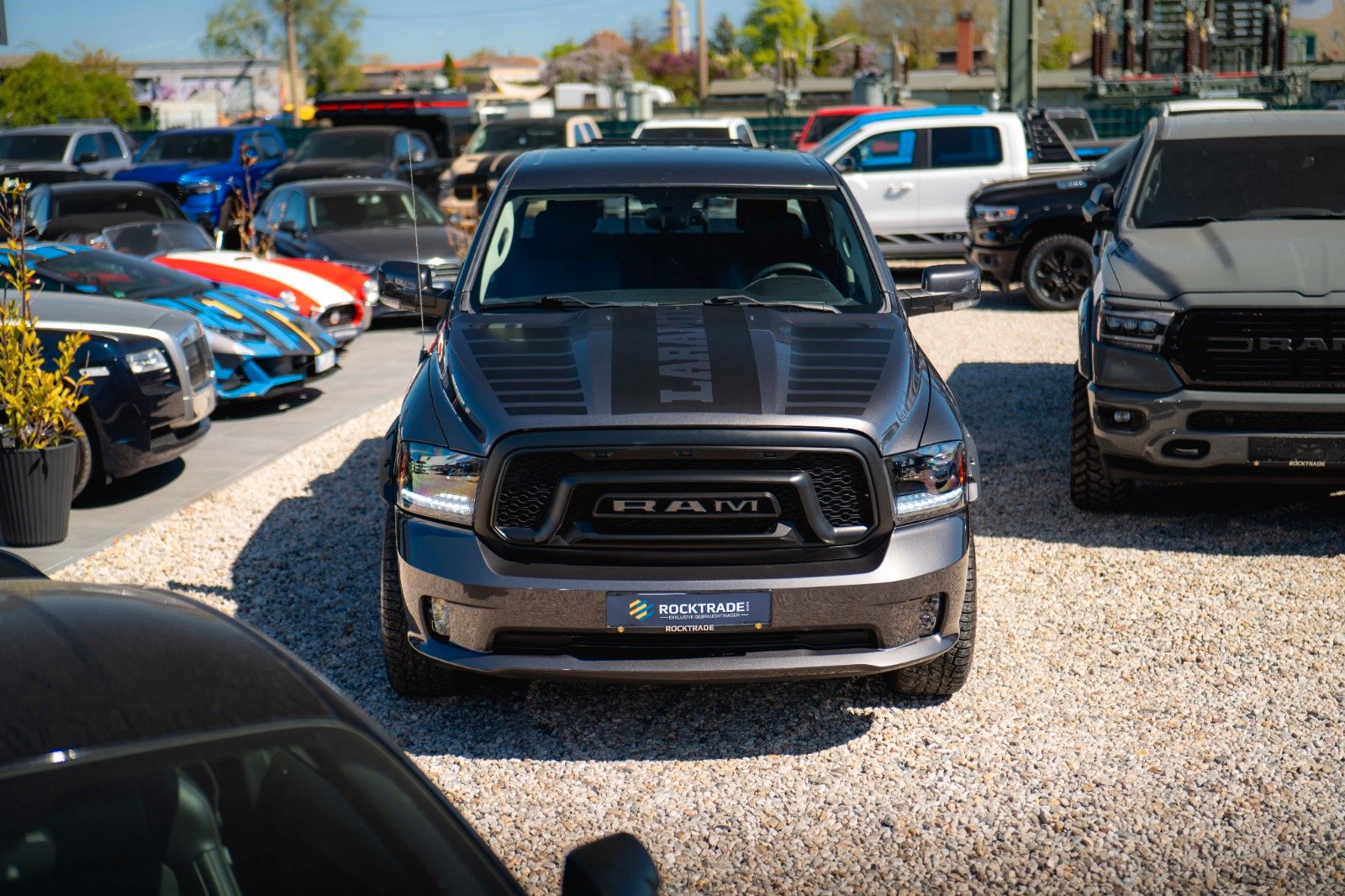 Fahrzeugabbildung Dodge RAM 5.7 V8 HEMI 4x4 Sport LARAMIE NightPaket 19%