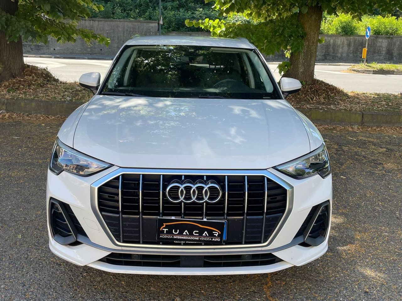 Audi Q3 S Line 1.5 35 TFSI #11556 imagem 3