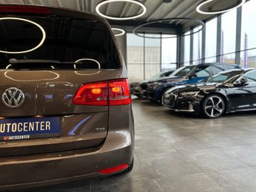 MYAUTOCENTER – Gebraucht- und Jahreswagen mit Werkstattservice in Pfaffenhofen Volkswagen Touran Comfortline *7-Sitzer*Freisprech*Klima*