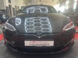 Tesla Model S Performance/Navi/Leder/Led - Tesla Model S: Performance