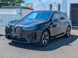 BMW iX M60 *AHK*SOFT*INDIVIDUAL*111KW*95%SOH*ICONIC* - BMW iX M60 Gebrauchtwagen