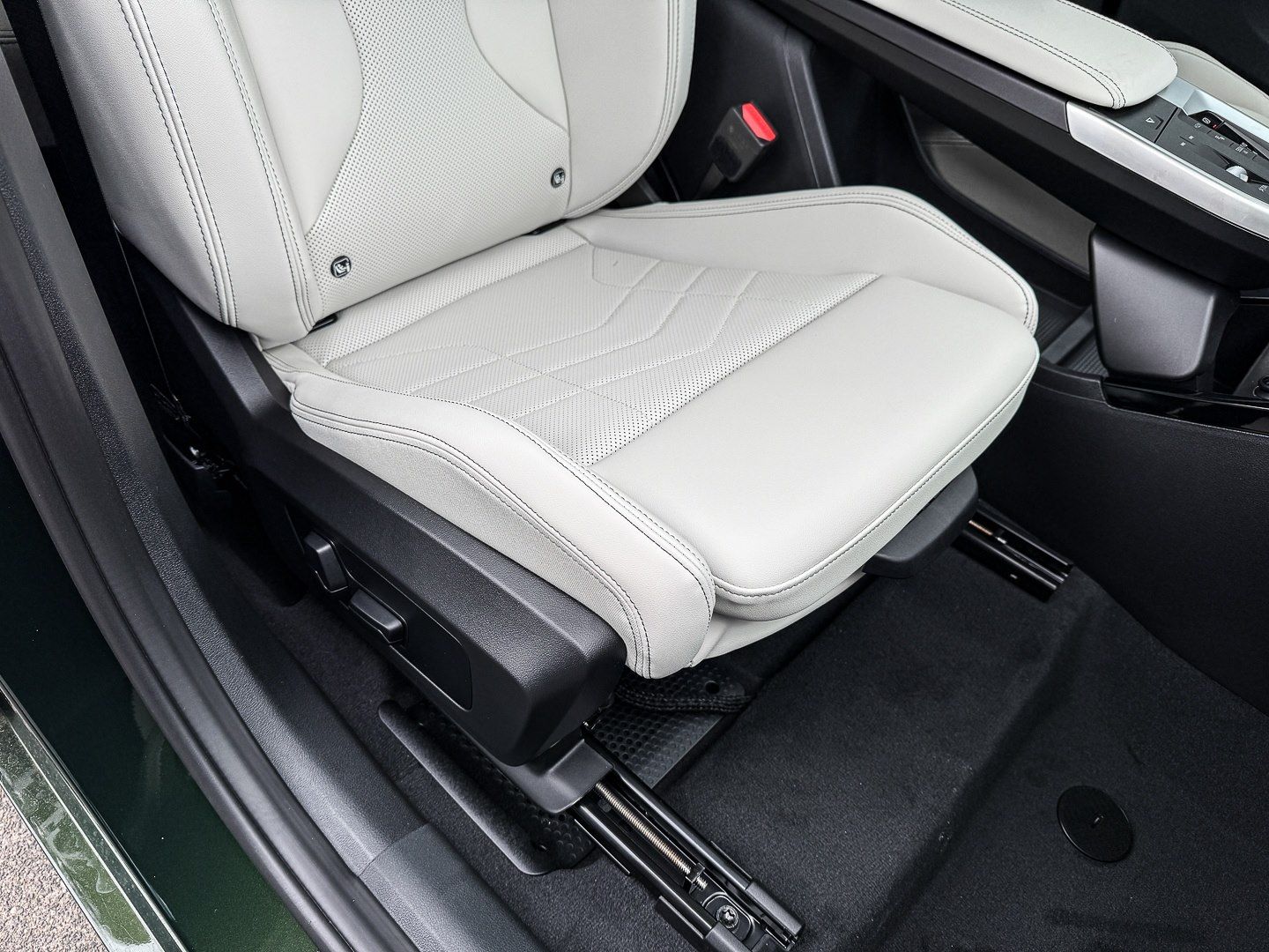 BMW 216 Active Tourer - Bild 13