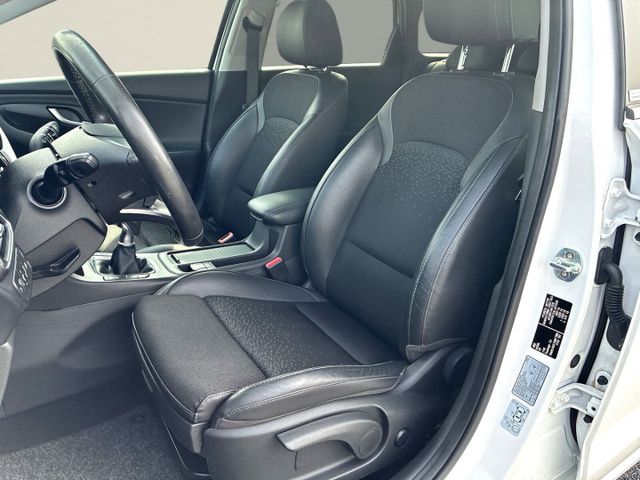 Hyundai i30 Premium Pano+Kamera+LED+Navi+SHZ+Klima+Temp+
