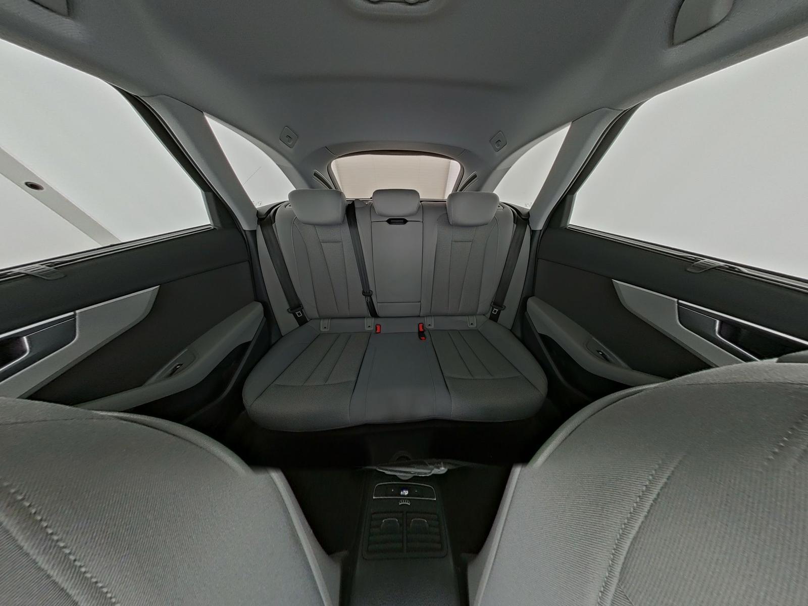Audi A4 advanced Standheizung Navi Tempomat Kamera AH, миниатюра 17