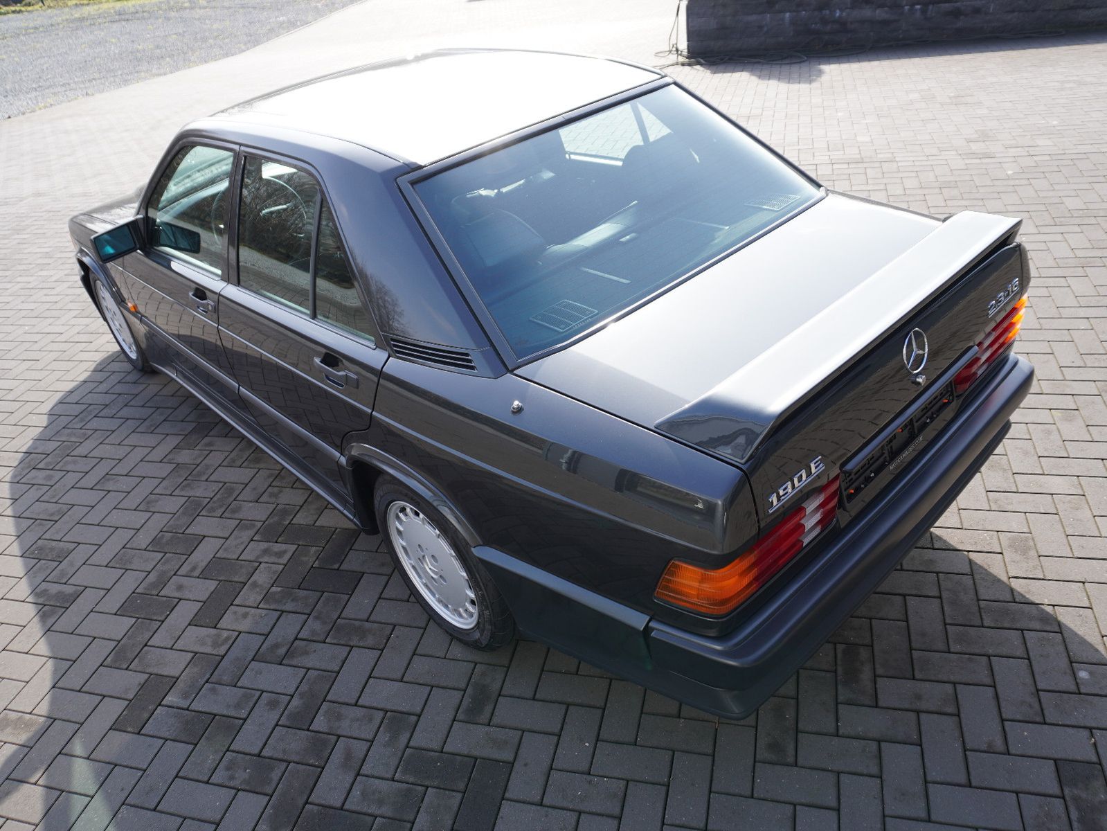 Fahrzeugabbildung Mercedes-Benz 190 E 2,3 16 V