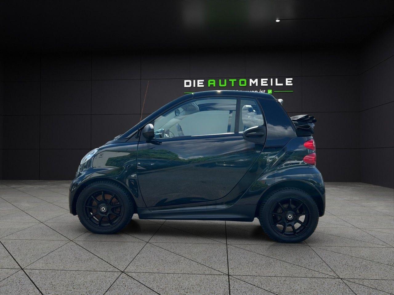Smart fortwo cabrio MHD Cabrio SHF gepfl. TÜV neu