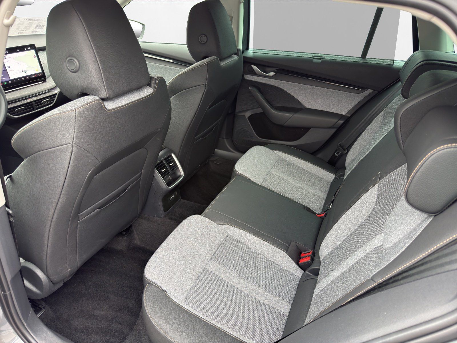 Skoda Octavia - Bild 11