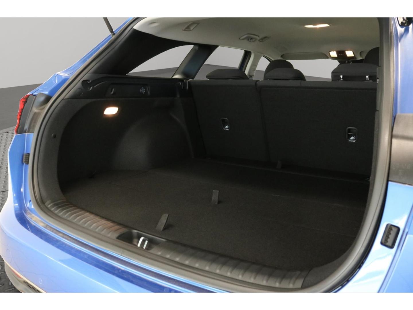 Kia Ceed_sw Vision Kamera PDC Navi SHZ Tempomat Alu