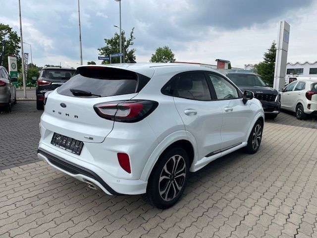 Fahrzeugabbildung Ford Puma ST-Line VerkehrszeichenERK Kamera Tempomat