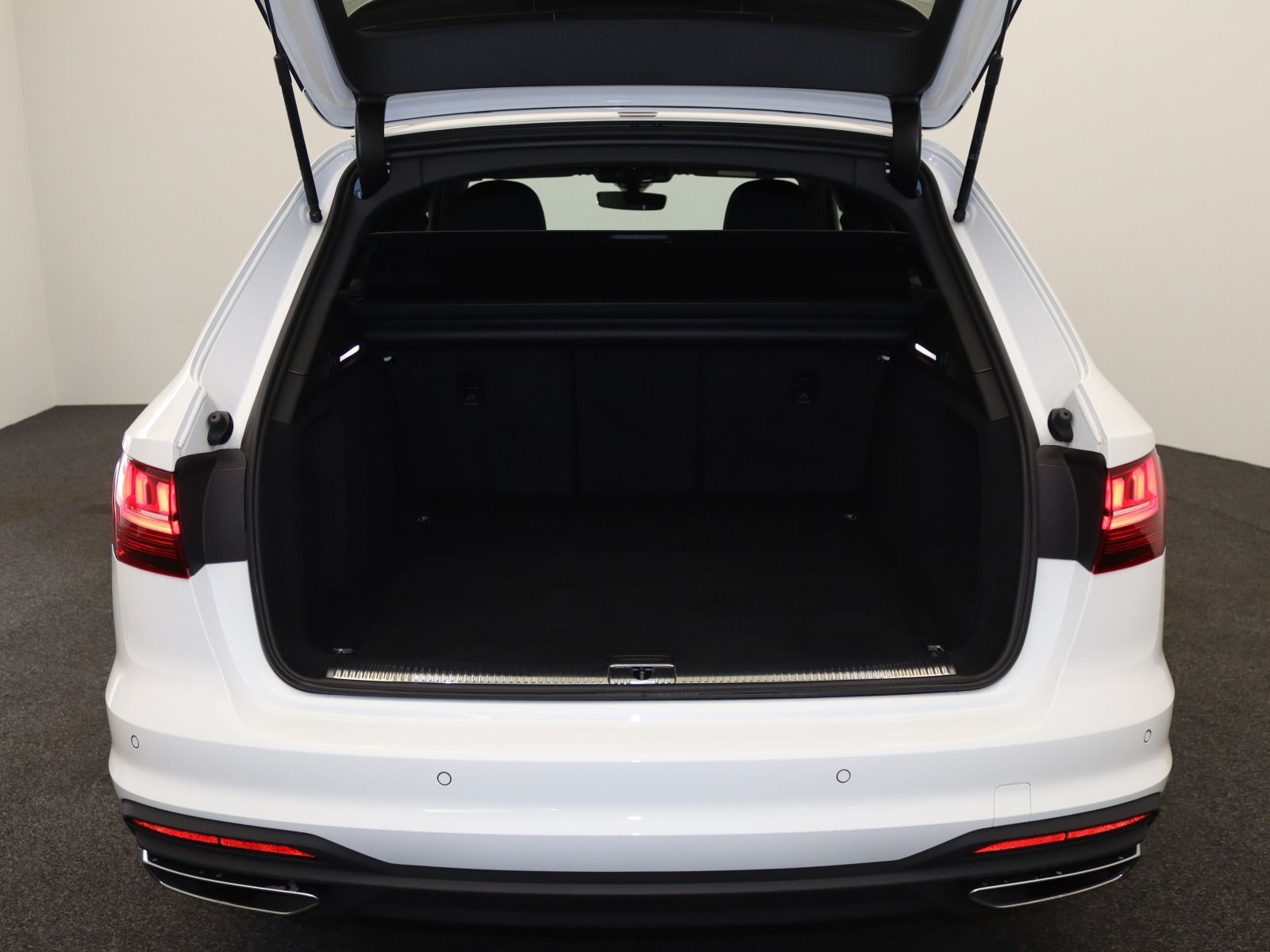 Audi A4 - Bild 8