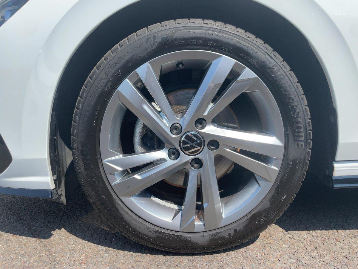 Volkswagen Golf R-Line 1.5 eTSI ACC+LED+NAVI+PDC+VIRT+SHZ, миниатюра 7