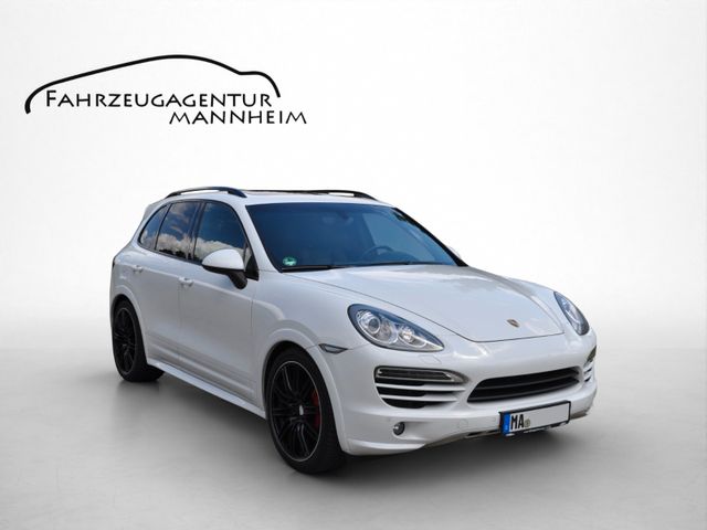 Porsche Cayenne 3.0 V6 Diesel * GTS PAKET - GEPFLEGT *