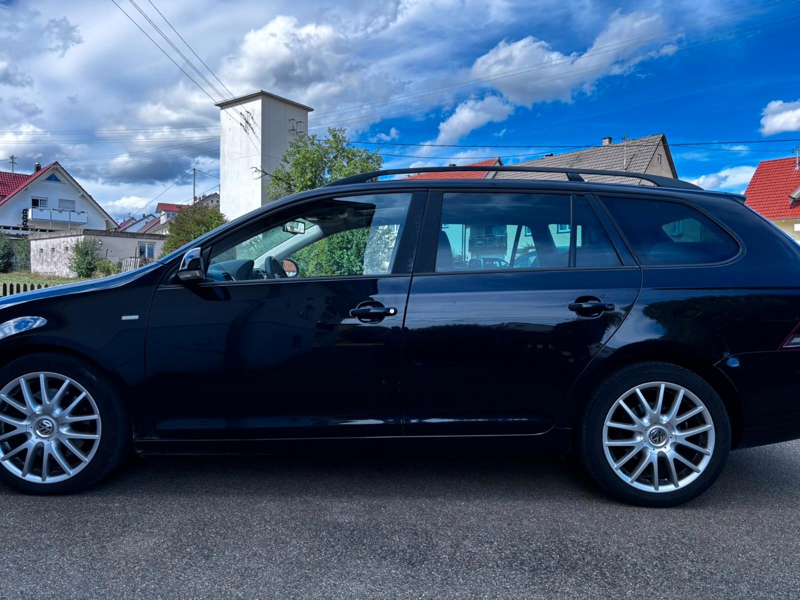 Volkswagen Golf 2012 — engine 1.968 cm³, 140 HP (103kW)