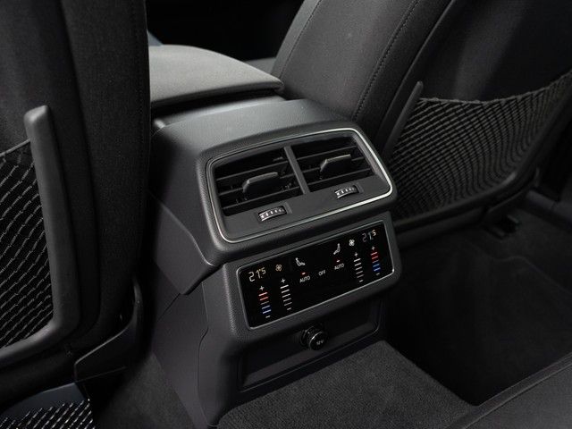 A6 Limousine 50 TDI quattro LED+AHK+NAVI+RFK