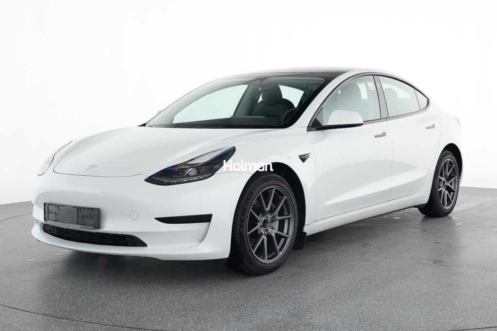 Image of Tesla Model 3