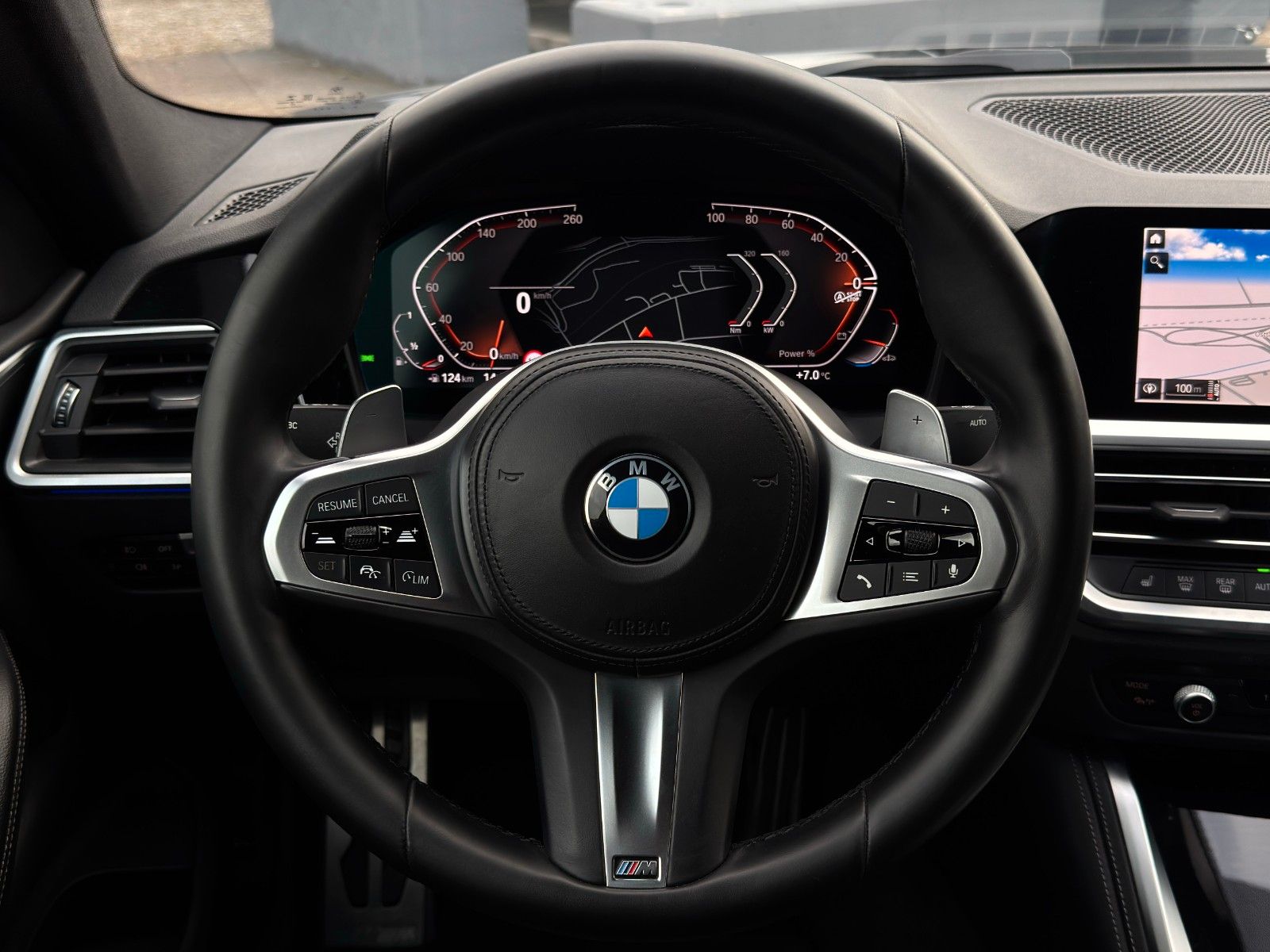 Fahrzeugabbildung BMW 420i G22 Coupé M Sport Leder Memory Kamera ACC