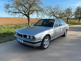 BMW M5 E34 29.900 Brutto 25.126 netto MwSt. ausweisb - BMW M5 in Stuttgart