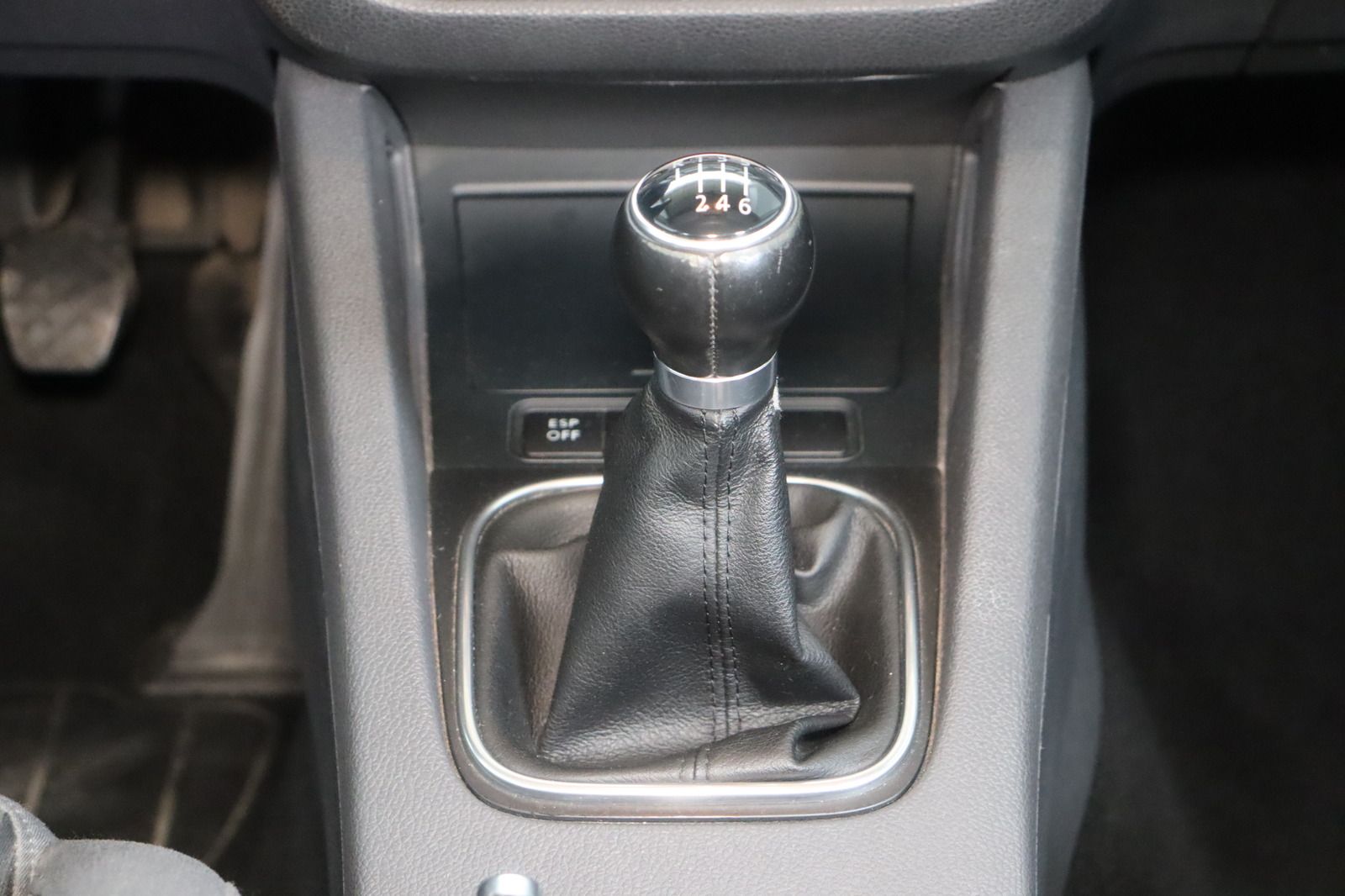 Fahrzeugabbildung Volkswagen Golf V 2.0 TDI DPF Sportline * AAC * Sitzhzg *