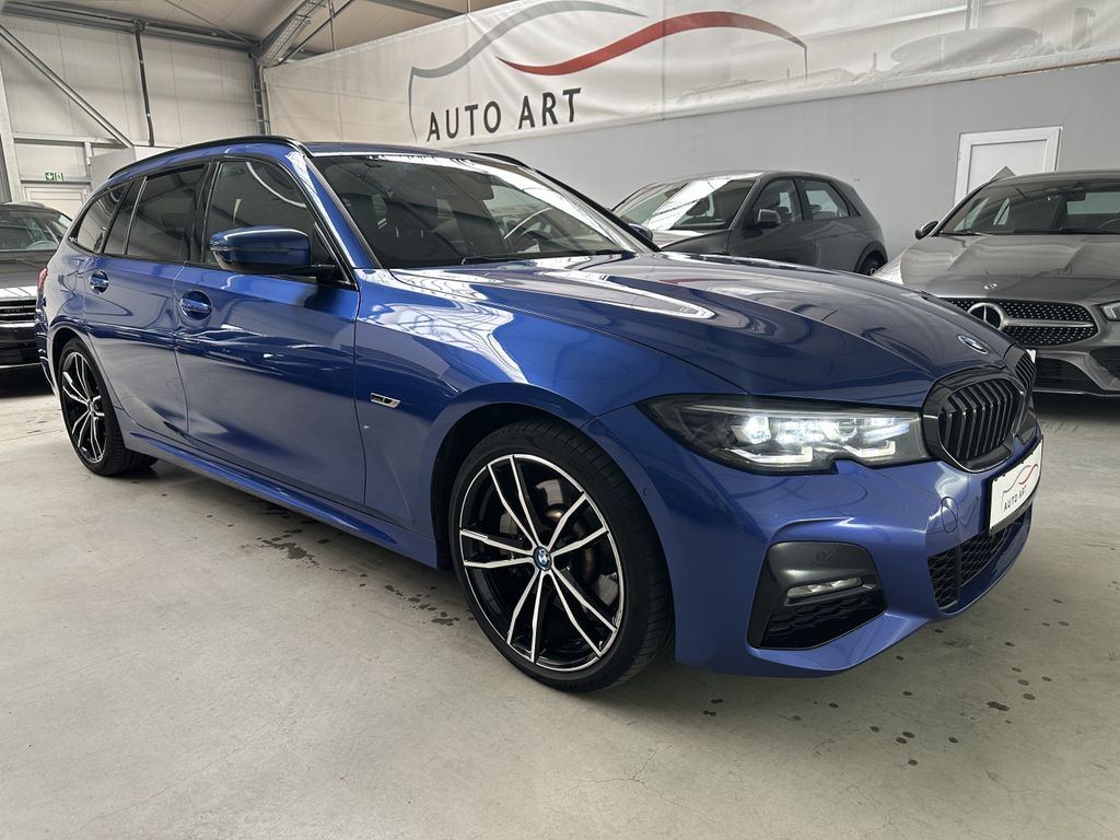 Image of BMW 330