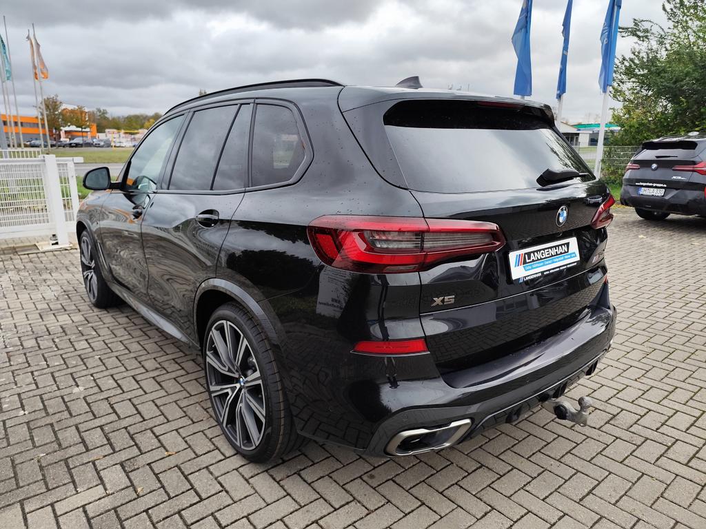 BMW X5 M50