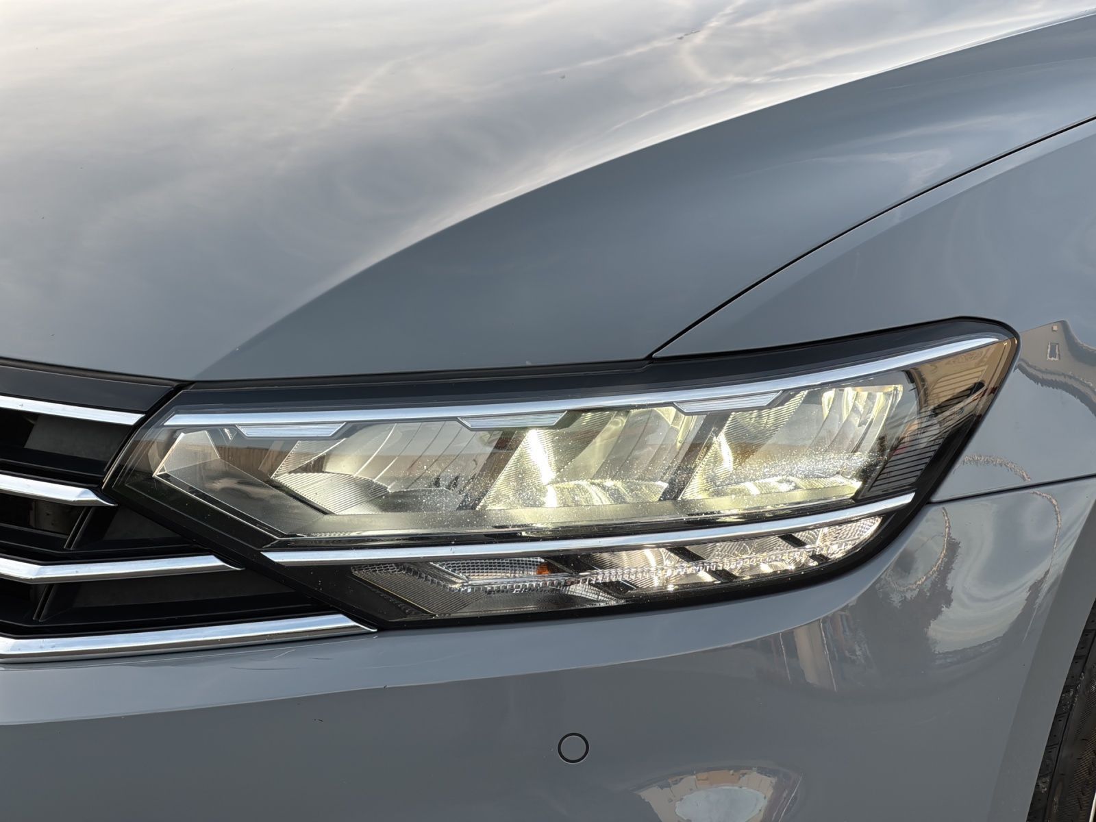 Volkswagen Passat Variant - Bild 17