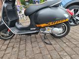 Piaggio Vespa GTS 300 ABS - Piaggio GTS 300