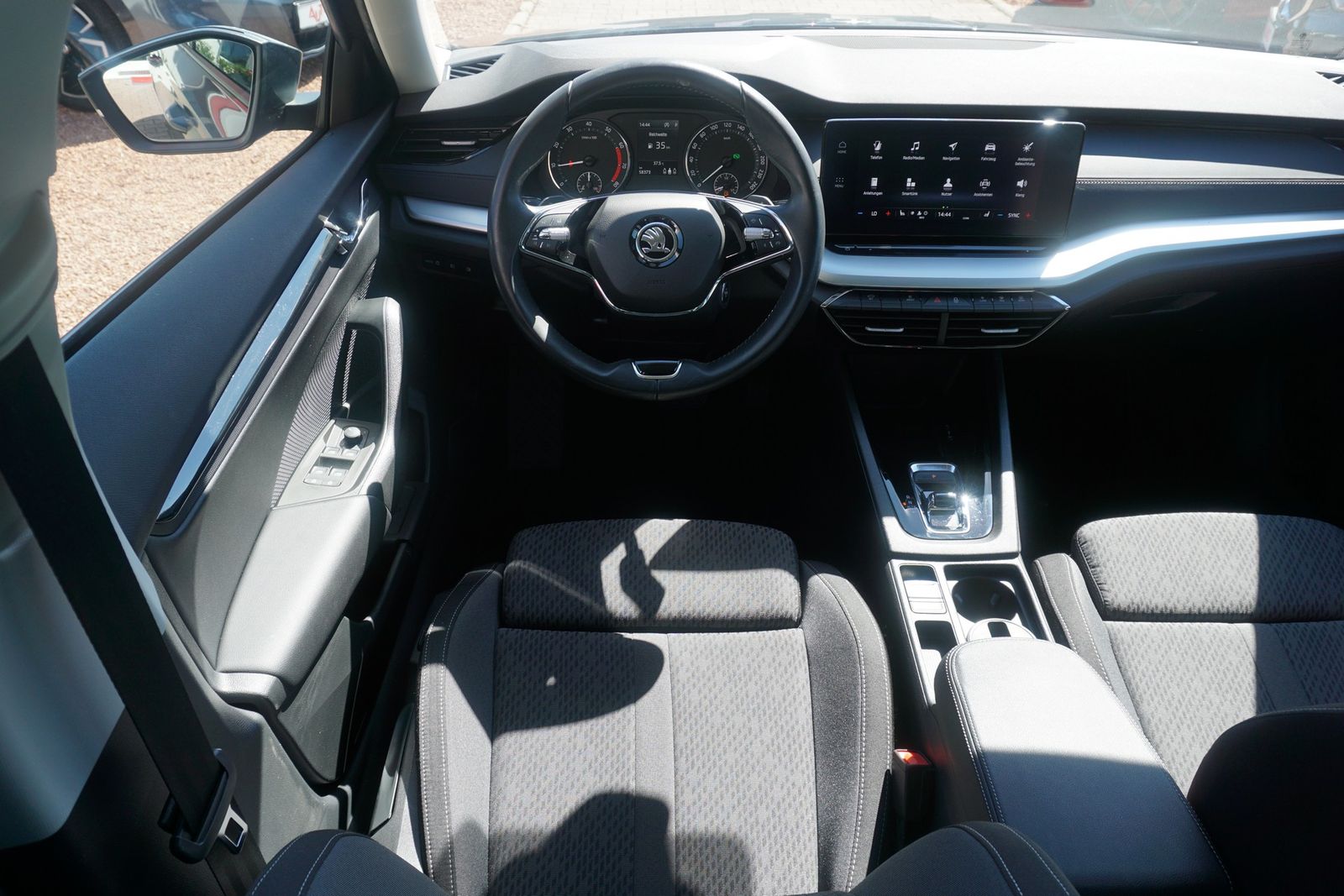 Skoda Octavia Combi Clever DSG LED Android Apple DAB foto 9