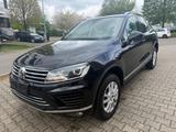 Volkswagen Touareg V6 TDITerrain Tech 4Mot/Luft/Navi/DSG - VW Touareg Gebrauchtwagen in Stuttgart