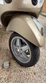 Vespa LX 50 Touring 2 Takt - VESPA LX 50 2T