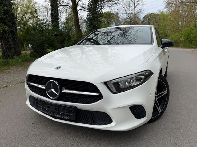 MERCEDES-BENZ A 180 Progressive Automatik NightPaket Navi