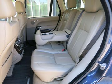 Land-Rover Range Rover - 12