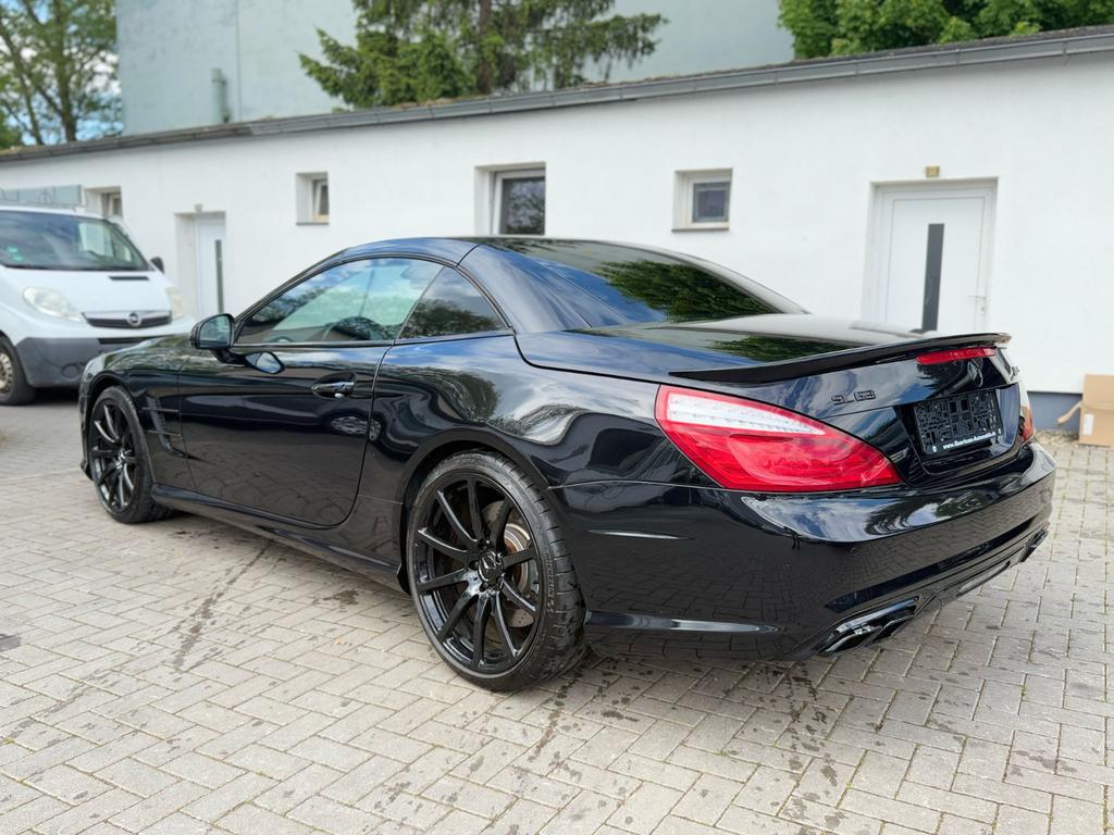 Mercedes-Benz SL 63 AMG