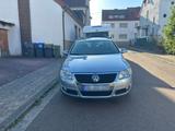 Volkswagen Auto VW Passat Kombi Benziner - VW Passat Gebrauchtwagen in Saarbrücken