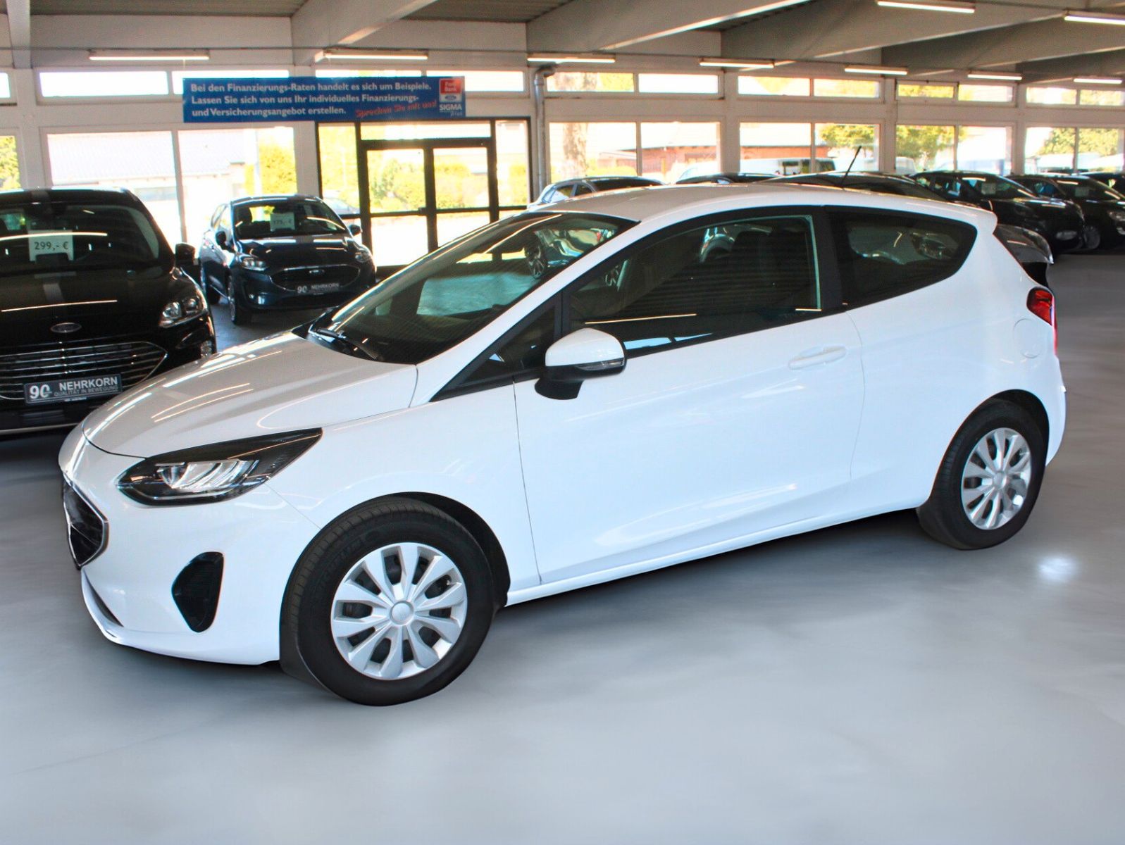 Fahrzeugabbildung Ford Fiesta Trend KLIMA LED WinterPaket PDC 1.Hand
