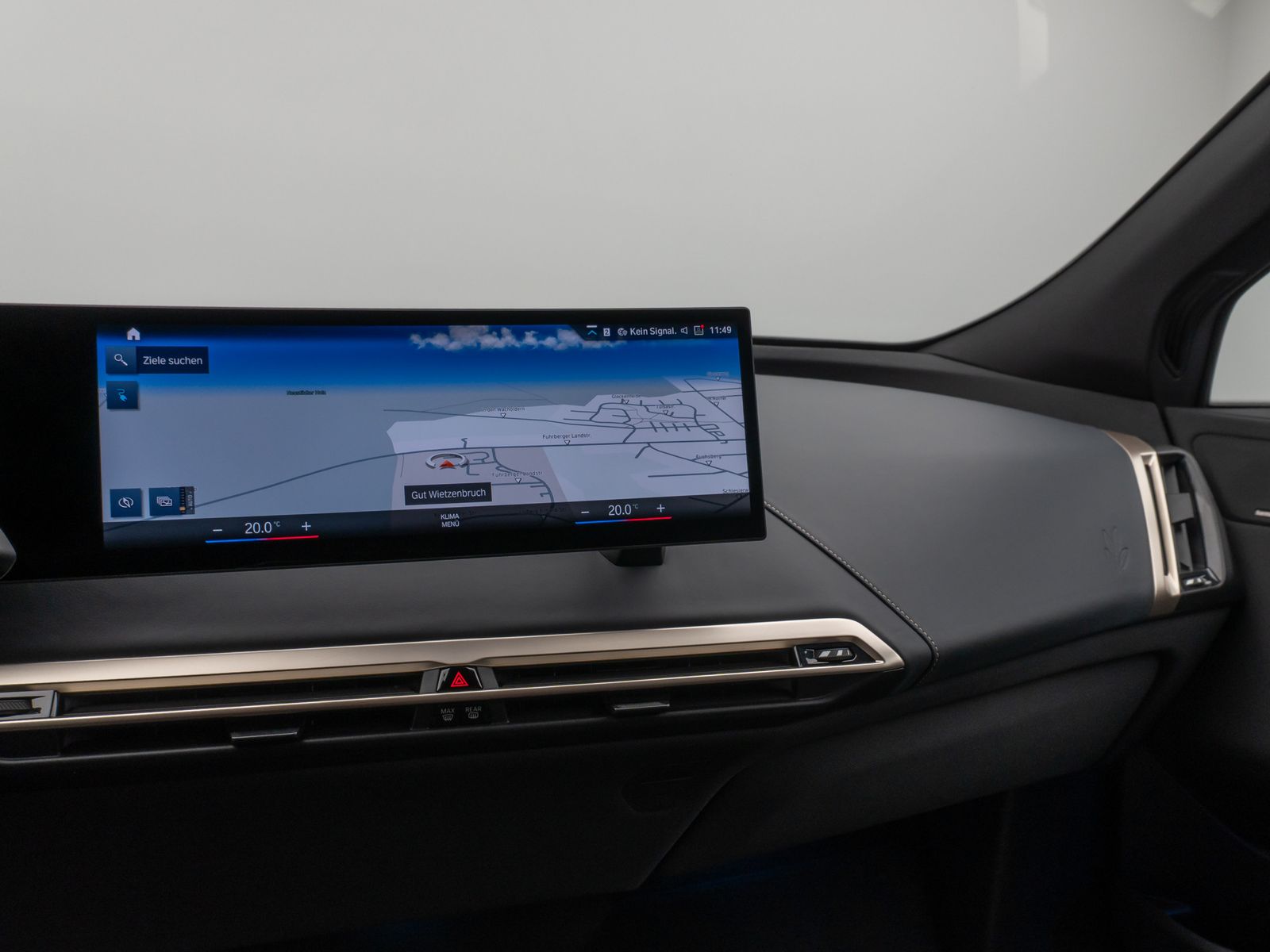 Fahrzeugabbildung BMW iX xD40 Sport Panorama Laser 360°ACC Komfort 22"