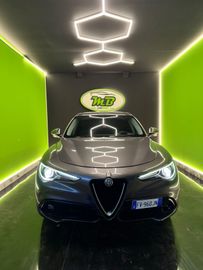 Alfa-Romeo Stelvio - 4