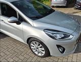Ford Fiesta 1,0 EcoBoost 74kW Cool & Connect Auto...