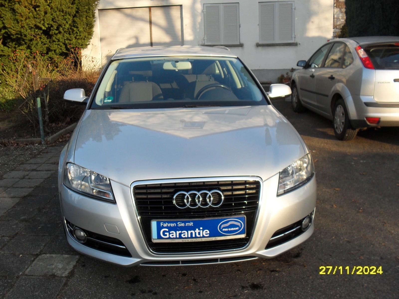 Audi A3 Sportback 1.2 TFSI Attraction // Klima //