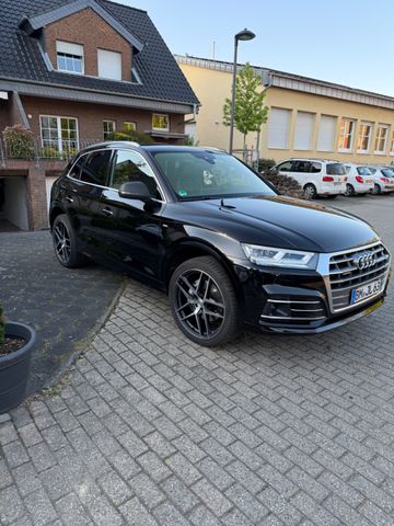 AUDI Q5 50 TFSI e S tronic quattro TÜV neu 07.2028