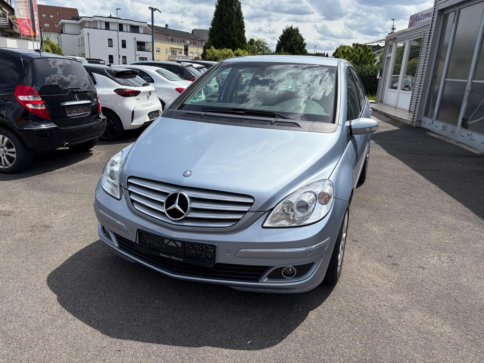 Mercedes-Benz B 200 Special Edition Automatik HU/AU 03/2028