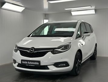Opel Zafira Tourer - 1