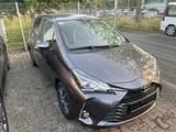 Toyota Yaris Y20 Club - Toyota Yaris: Club